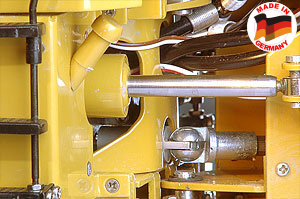  NAKLADAČ CAT 966 II