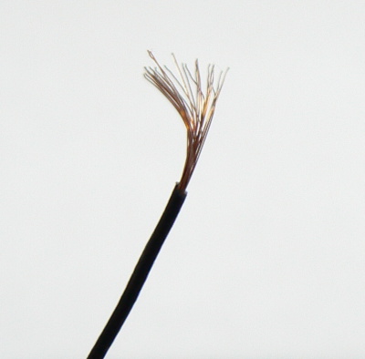 Vodič izolovaný měděný lanko 0,055 mm² bílý