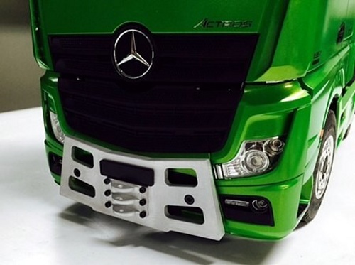 TAŽNÉ/TLAČNÉ ZAŘÍZENÍ MB ACTROS