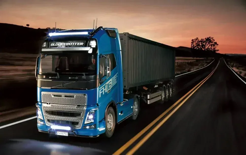  VOLVO FH16 XL 750 4x2