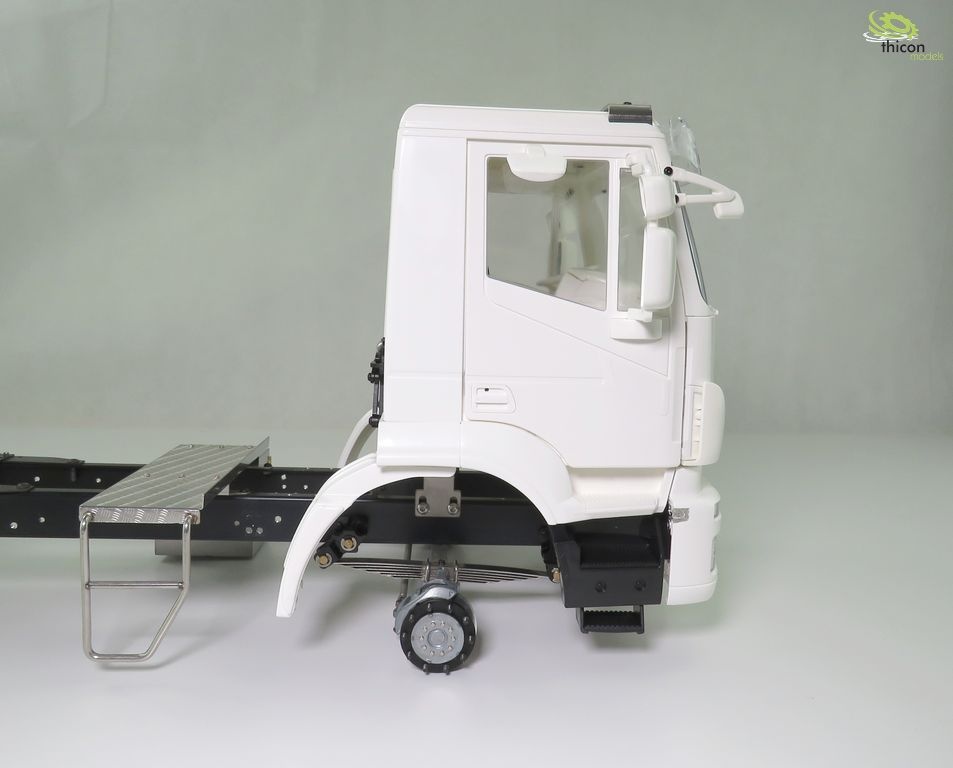 IVECO TRAKKER  kabina