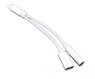 Adaptér USB-C na JACK 3,5 mm (pro poslech hudby) + USB-C nabíjení