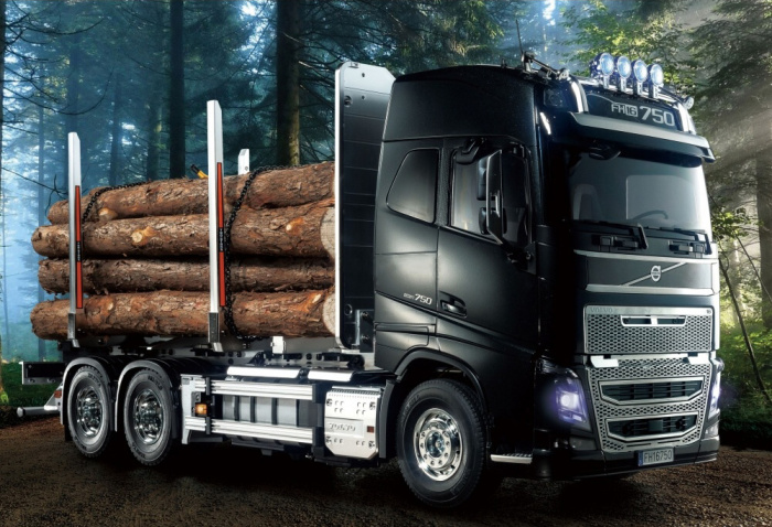 VOLVO FH16 TAMIYA TIMBER TRUCK